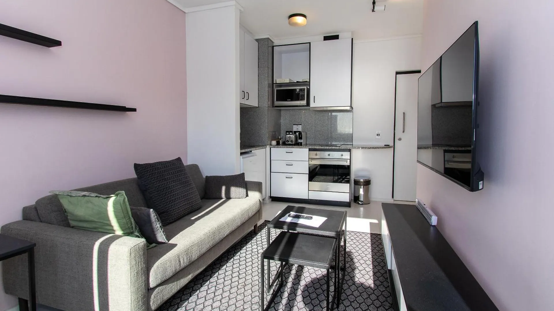 Spectacular 1 Bedroom Flamingo Cape Town
